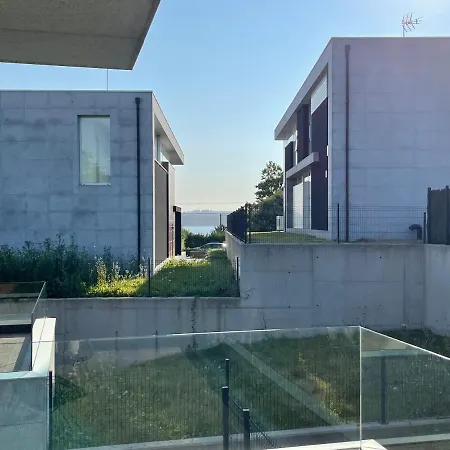 Oktheway Perbes House Holiday home A Coruna