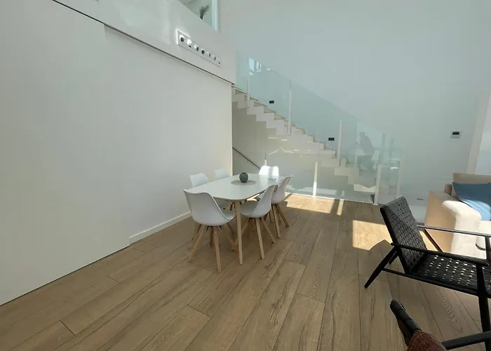 Oktheway Perbes House * A Coruna