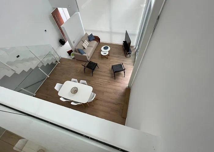 Holiday home Oktheway Perbes House *