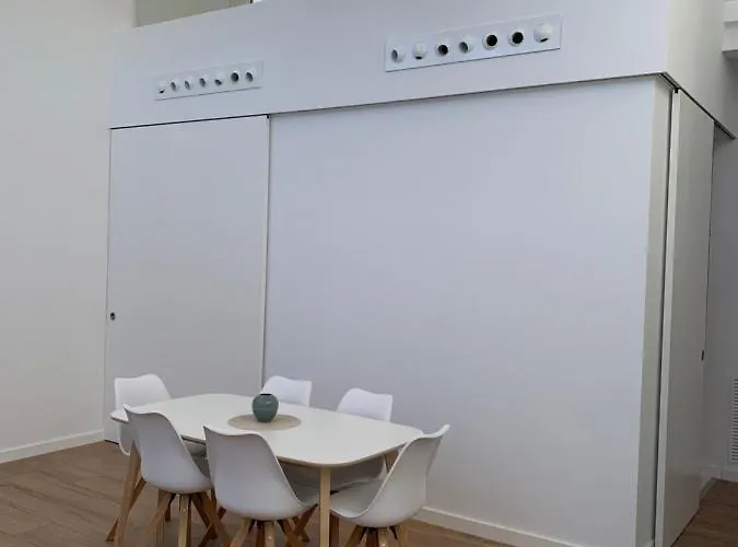 Holiday home Oktheway Perbes House *