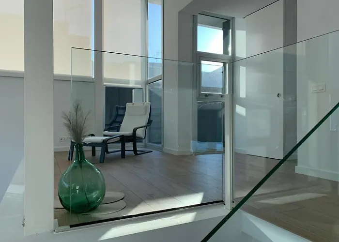 Oktheway Perbes House *